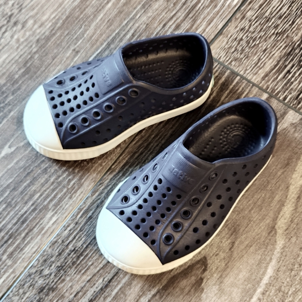 Native sandals